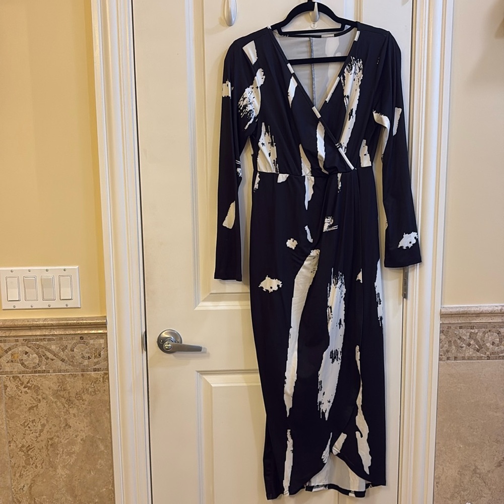 Long sleeve dress